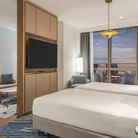 فندق Hilton Mall Of 5*