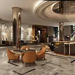 Hilton Mall Of מלון