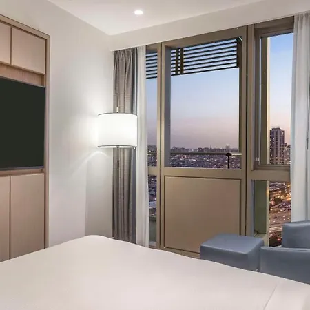 Hotel Hilton Mall Of 5*