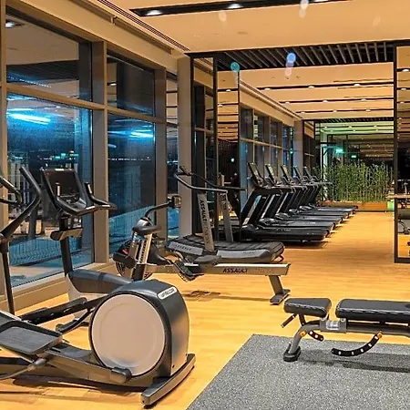 Hilton Mall Of Hotel 5*