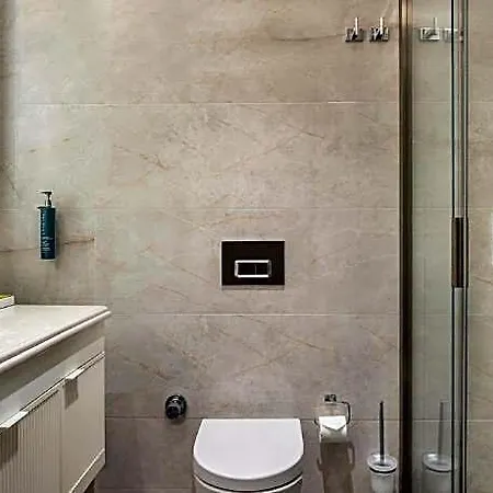 Hilton Mall Of 5*