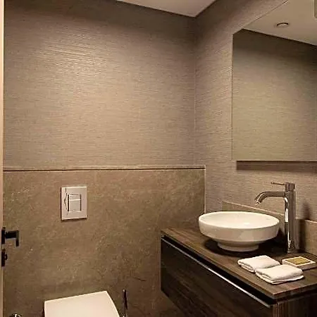Hotel Hilton Mall Of