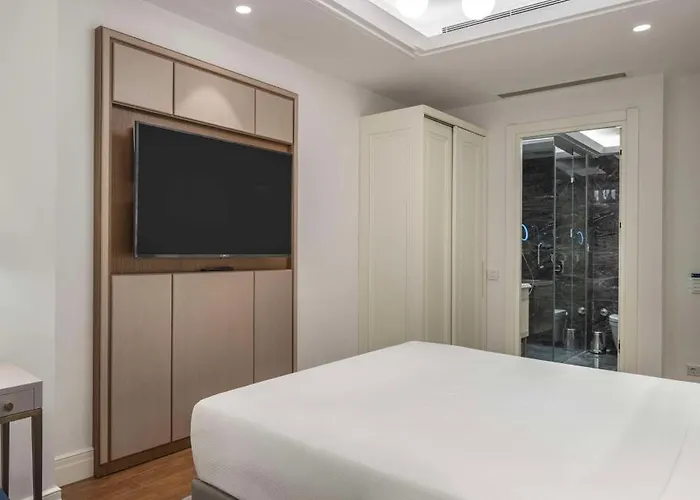 هيلتون مول أوف إسطنبول 5*