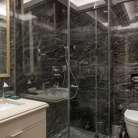 Hilton Mall Of Hotel 5*